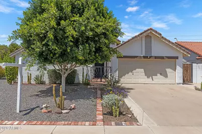 1970 E Sunburst Lane, Tempe, AZ 85284 - Photo 3