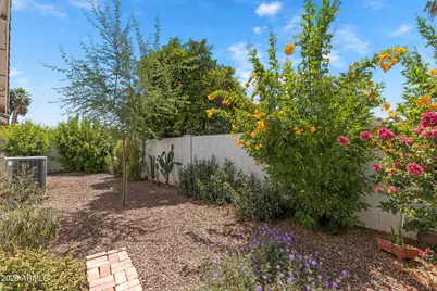 1970 E Sunburst Lane, Tempe, AZ 85284 - Photo 69