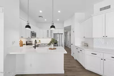 1970 E Sunburst Lane, Tempe, AZ 85284 - Photo 43