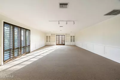 211 W Kaler Drive, Phoenix, AZ 85021 - Photo 9