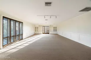211 W Kaler Dr, Phoenix, AZ 85021 - Photo 9