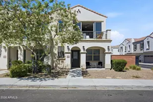 2245 S Sabino Dr, Gilbert, AZ 85295 - Photo 1