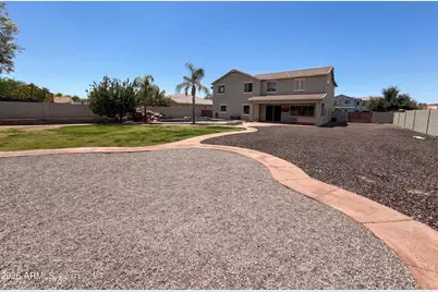 6033 S Mack Avenue, Gilbert, AZ 85298 - Photo 5