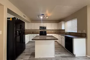 13839 N 19th Way, Phoenix, AZ 85022 - Photo 5