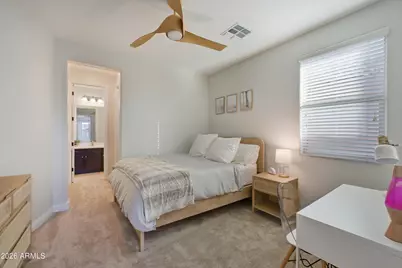 21821 N 38th Place, Phoenix, AZ 85050 - Photo 35