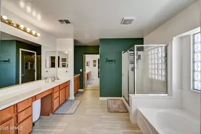 9122 W Riverside Avenue, Tolleson, AZ 85353 - Photo 21