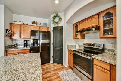 9122 W Riverside Avenue, Tolleson, AZ 85353 - Photo 15