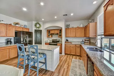 9122 W Riverside Avenue, Tolleson, AZ 85353 - Photo 13