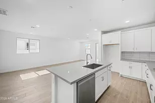 17058 W Buckhorn Trl, Surprise, AZ 85387 - Photo 5