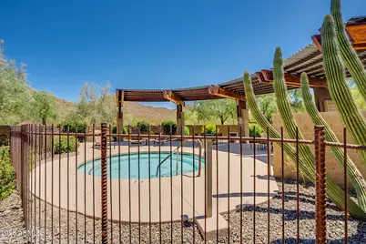 1826 W Fetlock Trail, Phoenix, AZ 85085 - Photo 39