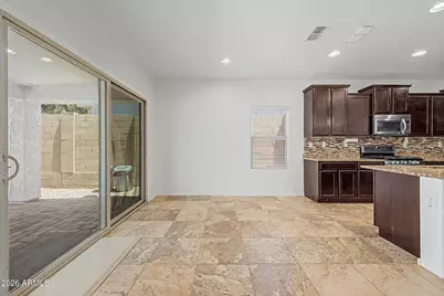 1826 W Fetlock Trail, Phoenix, AZ 85085 - Photo 9