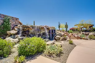 1826 W Fetlock Trail, Phoenix, AZ 85085 - Photo 37