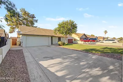7326 W Maryland Avenue, Glendale, AZ 85303 - Photo 9