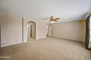 7102 W Katharine Way, Peoria, AZ 85383 - Photo 17