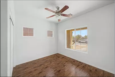 542 E Bartlett Way, Chandler, AZ 85249 - Photo 17