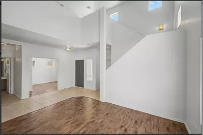 542 E Bartlett Way, Chandler, AZ 85249 - Photo 3