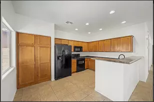 542 E Bartlett Way, Chandler, AZ 85249 - Photo 9