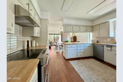 8768 E Via De Dorado, Scottsdale, AZ 85258 - Photo 9