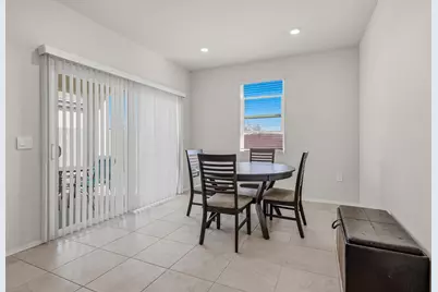 25285 N 185th Drive, Wittmann, AZ 85361 - Photo 21