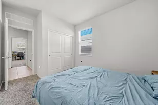 25285 N 185th Dr, Wittmann, AZ 85361 - Photo 9