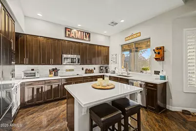 682 E Capricorn Way, Chandler, AZ 85249 - Photo 13