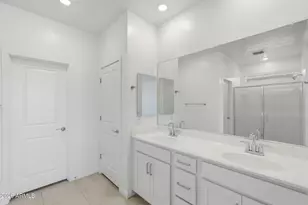 25243 W Bowker St, Buckeye, AZ 85326 - Photo 11