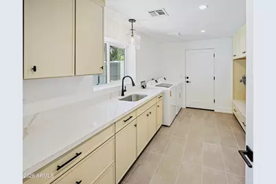 6830 N 10th Place, Phoenix, AZ 85014 - Photo 29