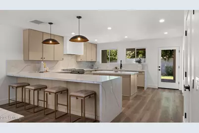 6830 N 10th Place, Phoenix, AZ 85014 - Photo 9