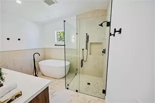 6830 N 10th Pl, Phoenix, AZ 85014 - Photo 15