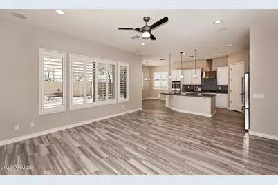 2109 W White Feather Lane, Phoenix, AZ 85085 - Photo 5