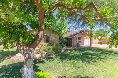 3142 E Altadena Avenue, Phoenix, AZ 85028 - Photo 1