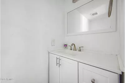 12245 N 21st Avenue #1, Phoenix, AZ 85029 - Photo 19