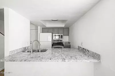 12245 N 21st Avenue #1, Phoenix, AZ 85029 - Photo 7