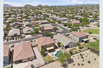863 E Mule Train Trail, San Tan Valley, AZ 85143 - Photo 49