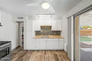 11118 W Iowa Ave, Youngtown, AZ 85363 - Photo 13