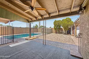 11118 W Iowa Ave, Youngtown, AZ 85363 - Photo 23