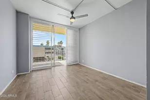 207 W Clarendon Ave, Phoenix, AZ 85013 - Photo 13