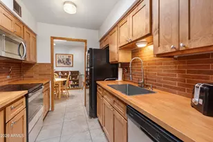 9111 N Oracle Rd, Tucson, AZ 85704 - Photo 9