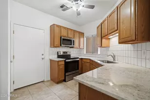 1015 S Val Vista Dr, Mesa, AZ 85204 - Photo 7