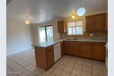 3733 Sparrow Drive, Sierra Vista, AZ 85635 - Photo 9