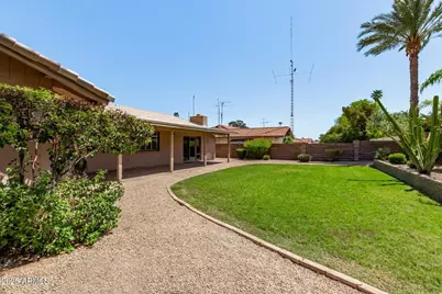 2637 E Sierra Street, Phoenix, AZ 85028 - Photo 31