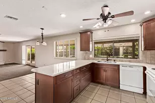 2637 E Sierra St, Phoenix, AZ 85028 - Photo 15