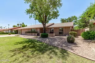 2637 E Sierra St, Phoenix, AZ 85028 - Photo 3