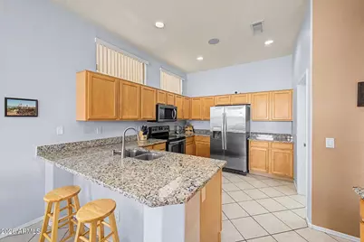 13420 W Caribbean Lane, Surprise, AZ 85379 - Photo 11