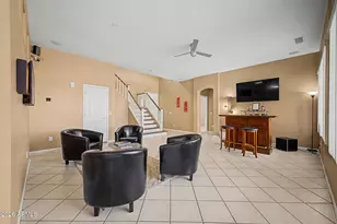 13420 W Caribbean Ln, Surprise, AZ 85379 - Photo 7