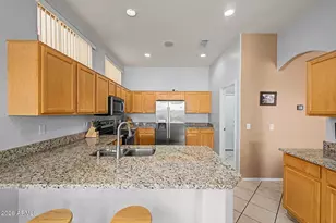 13420 W Caribbean Ln, Surprise, AZ 85379 - Photo 13