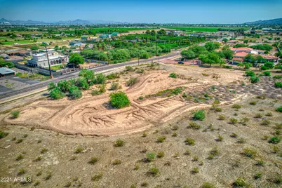 2031 W Dobbins Road #-, Phoenix, AZ 85041 - Photo 7
