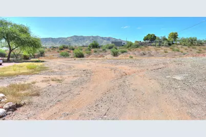 2031 W Dobbins Road #-, Phoenix, AZ 85041 - Photo 19