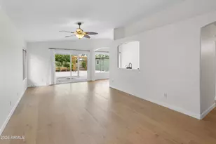 3404 E Lavey Ln, Phoenix, AZ 85032 - Photo 5