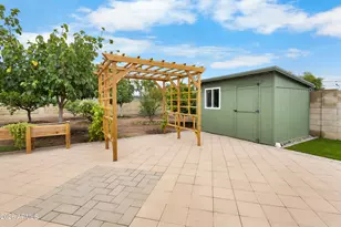 3404 E Lavey Ln, Phoenix, AZ 85032 - Photo 31